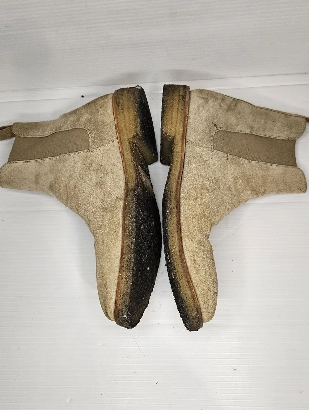 Oro Los Angeles Alicante Crepe Chelsea Boots Size 9